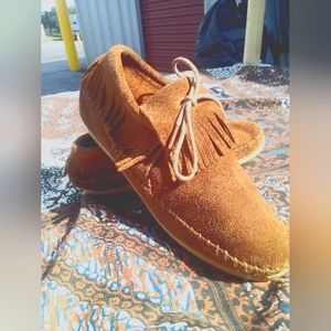 Minnetonkas Women's 9